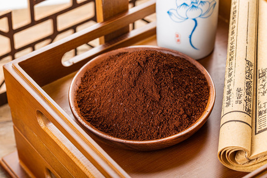 基礎病人群用藥期間靈芝孢子粉怎么吃？